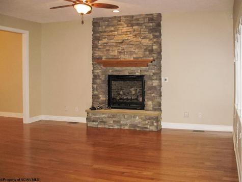 198 Donna Avenue Morgantown WV 26505
