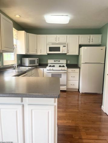 121 Donna Avenue Morgantown WV 26505