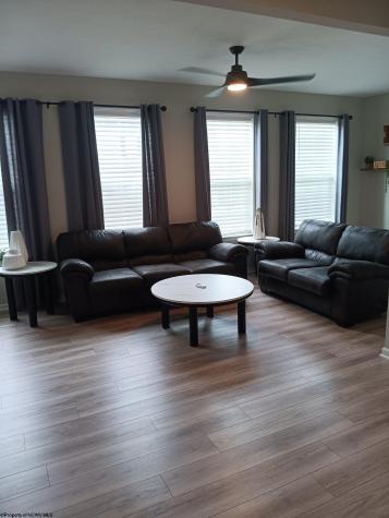 23 Dover Court Bridgeport WV 26330
