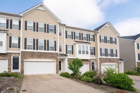 3313 Sun Court Morgantown WV 26505
