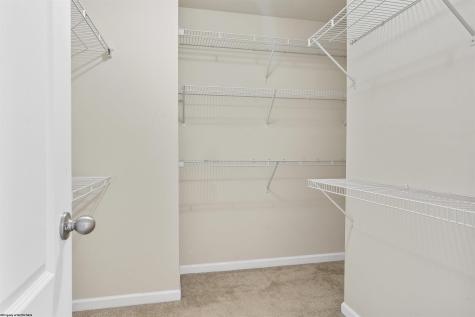3313 Sun Court Morgantown WV 26505