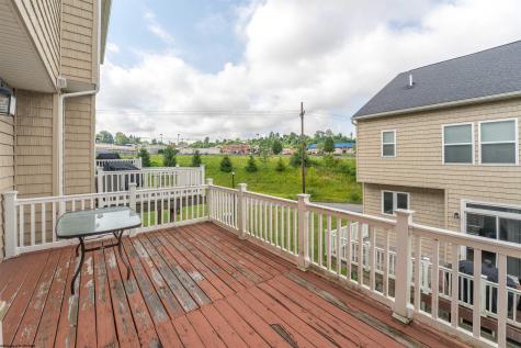 3313 Sun Court Morgantown WV 26505