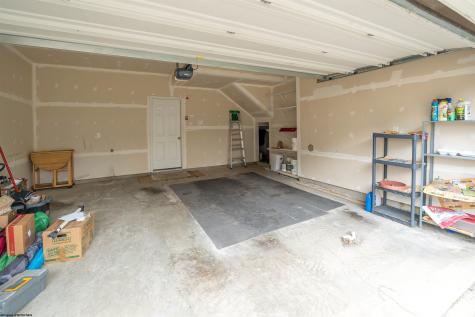 3313 Sun Court Morgantown WV 26505