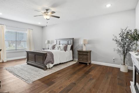 103 Red Oak Lane Morgantown WV 26501