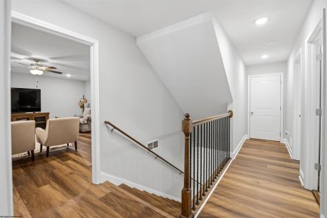 103 Red Oak Lane Morgantown WV 26501