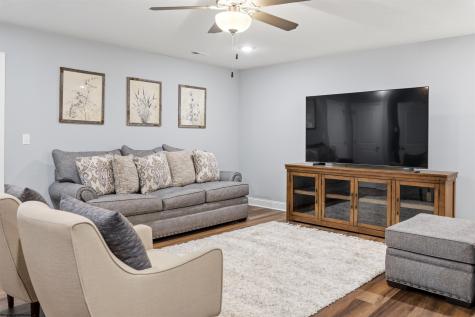 103 Red Oak Lane Morgantown WV 26501