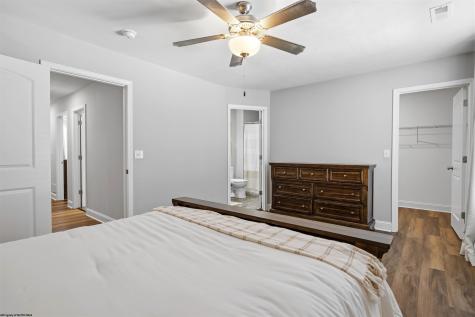 103 Red Oak Lane Morgantown WV 26501