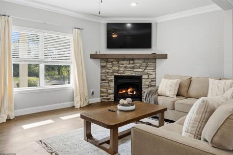 103 Red Oak Lane Morgantown WV 26501