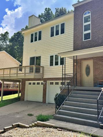134 Timberbrook Lane Bridgeport WV 26330