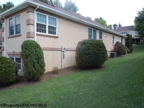 9 Brookside Place Morgantown WV 26505