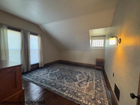 207 Morgantown Street Kingwood WV 26537-1360