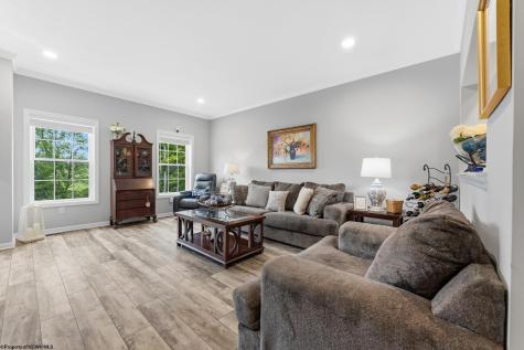 20 Misty Lane Fairmont WV 26554