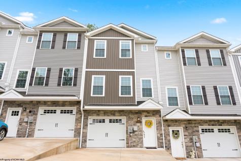 20 Misty Lane Fairmont WV 26554