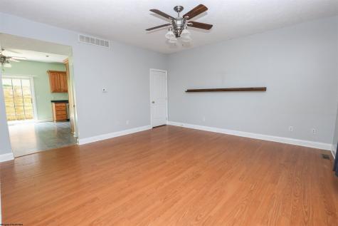 1010 W Canyon Drive Morgantown WV 26508