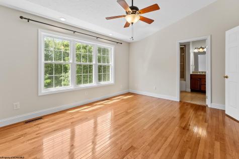 108 Claremont Court Morgantown WV 26501