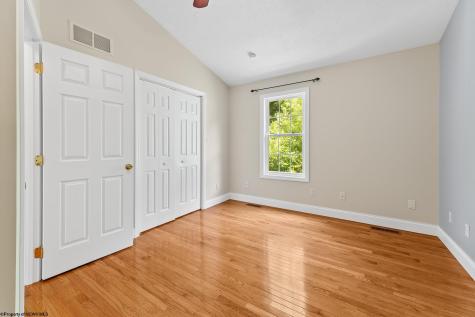 108 Claremont Court Morgantown WV 26501