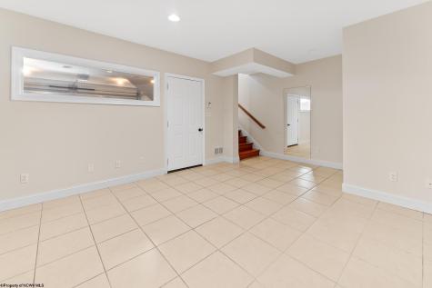 108 Claremont Court Morgantown WV 26501