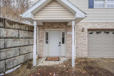1508 Bergamont Street Morgantown WV 26505