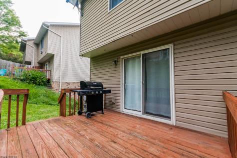 742 Erow Avenue Morgantown WV 26505