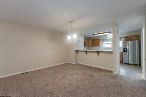 742 Erow Avenue Morgantown WV 26505