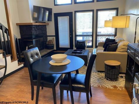 104 Deerfield Village Davis WV 26260
