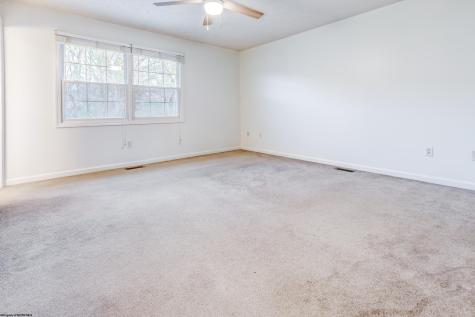 150 Meadowridge Drive Morgantown WV 26505