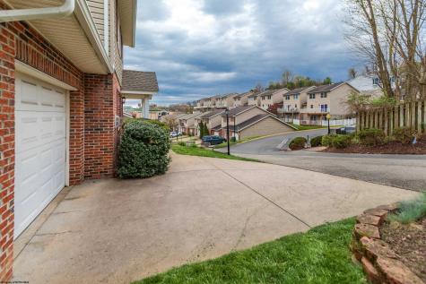 150 Meadowridge Drive Morgantown WV 26505