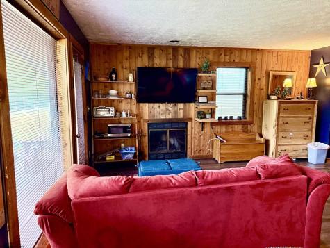 121 Grizzly Way Davis WV 26260