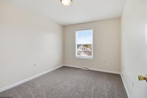 439 Kensington Avenue Morgantown WV 26505