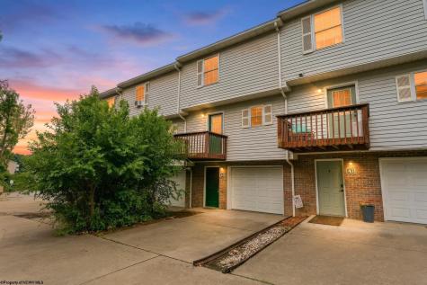 40 Cedarstone Court Morgantown WV 26505