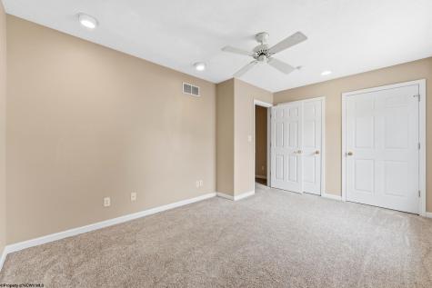 40 Cedarstone Court Morgantown WV 26505