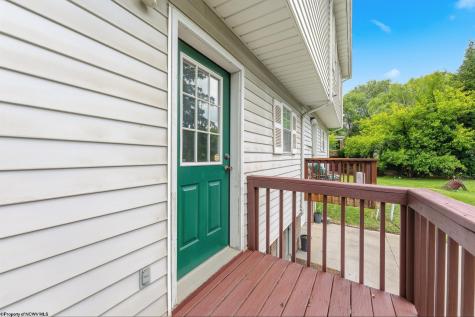40 Cedarstone Court Morgantown WV 26505