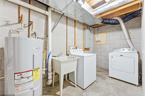 40 Cedarstone Court Morgantown WV 26505