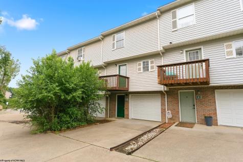 40 Cedarstone Court Morgantown WV 26505