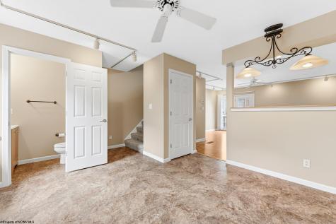 40 Cedarstone Court Morgantown WV 26505
