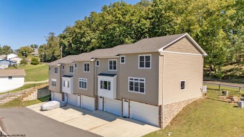 102 Pasture Lane Morgantown WV 26505