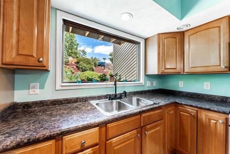 1041 Greystone Circle Morgantown WV 26508