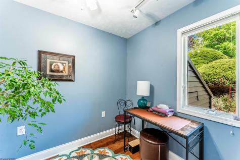 1041 Greystone Circle Morgantown WV 26508