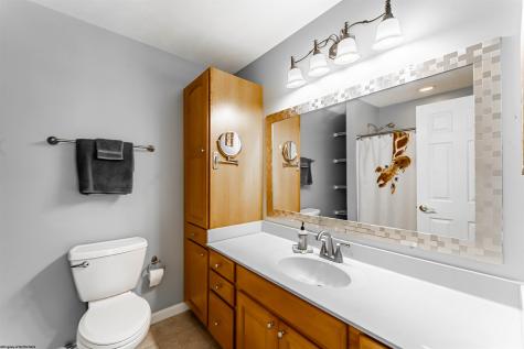 1041 Greystone Circle Morgantown WV 26508