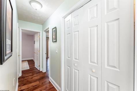 1041 Greystone Circle Morgantown WV 26508