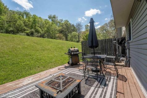 59 Clear Spring Drive Morgantown WV 26508