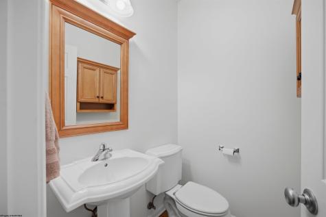 98 Berkshire Circle Bridgeport WV 26330