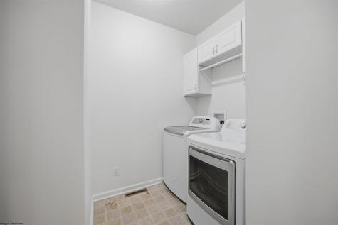 98 Berkshire Circle Bridgeport WV 26330