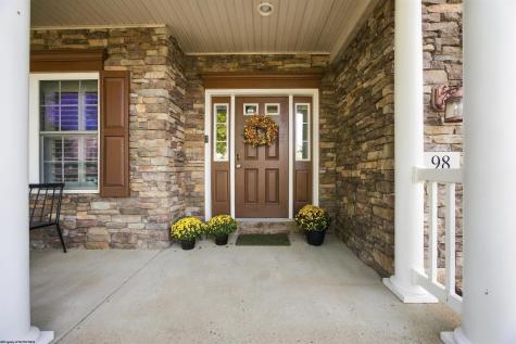 98 Berkshire Circle Bridgeport WV 26330
