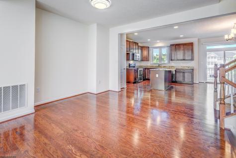 3333 Sun Court Morgantown WV 26505
