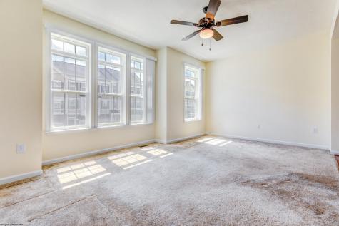 3333 Sun Court Morgantown WV 26505
