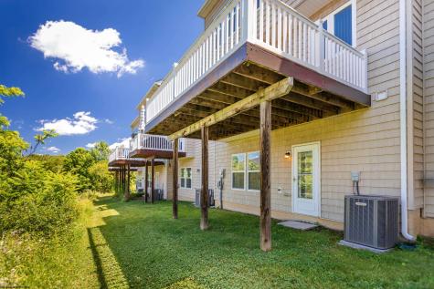 3333 Sun Court Morgantown WV 26505