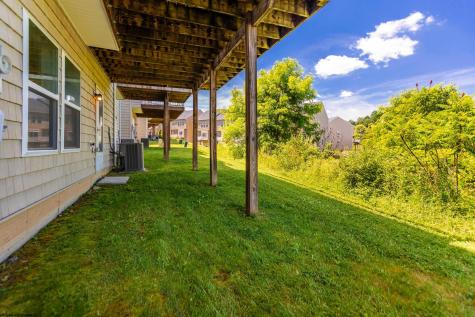 3333 Sun Court Morgantown WV 26505