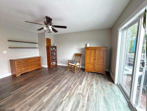3037 Sixth Avenue Morgantown WV 26508