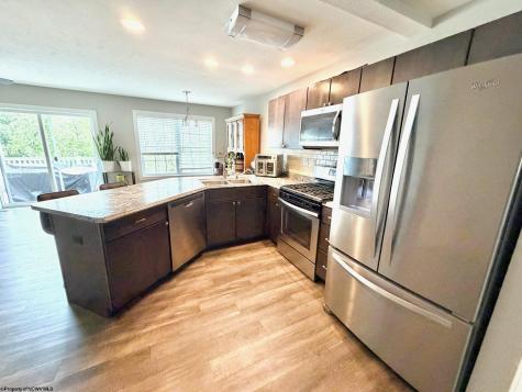 3037 Sixth Avenue Morgantown WV 26508